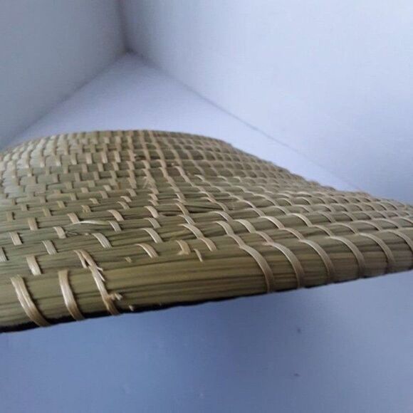 Bohemian Minimalist Wicker Large Basket Wall Decor - Picture 4 of 9